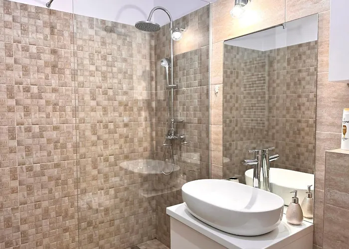 Platinia One Apartmán *